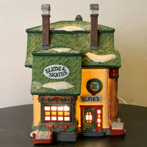COPY - Dept 56 Elfie's Sleds & Skates North Pole Village Lighted Christmas Buil… - Picture 5 of 12